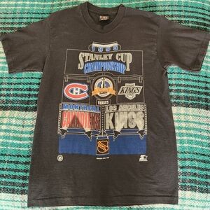 Barely worn Large Black Starter 1993 NHL Stanley Cup LA Kings shirt